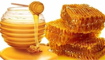 মধু: প্রকৃতির আশীর্বাদ